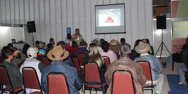 Epamig demonstra tecnologias durante Inova Campo em Barbacena