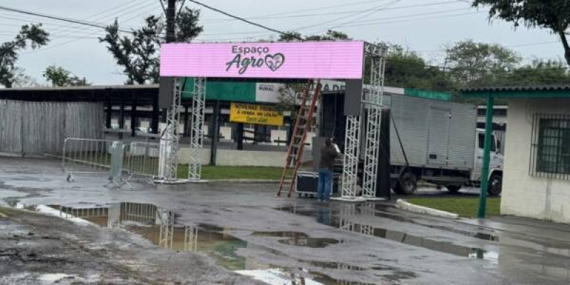 Espaço Agro da 57ª Exapicor reúne torneio leiteiro, hipismo e ações para produtores