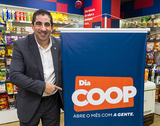 COOP contribui para arrecadação recorde de mais de 50 toneladas de alimentos
